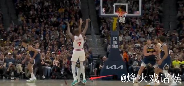 火记高呼太遗憾!杜兰特25+7+5帽攻防一体 末节4帽逆转被阿门所毁 火记高呼太遗憾!杜兰特25+7+5帽攻防一体 末节4帽逆转被阿门所毁