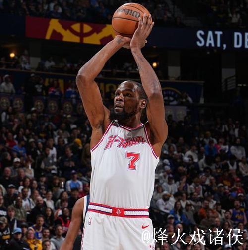 火记高呼太遗憾!杜兰特25+7+5帽攻防一体 末节4帽逆转被阿门所毁 火记高呼太遗憾!杜兰特25+7+5帽攻防一体 末节4帽逆转被阿门所毁